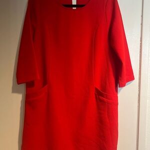Casual Red Sheath Dress with 3/4 Sleeves and Crew Neck S/M